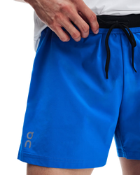 ON RUNNING SHORT CORE SHORTS 5 INCH  OV. BLAUW