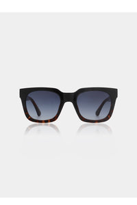 Kjaerbede ZONNEBRIL NANCY ZWART