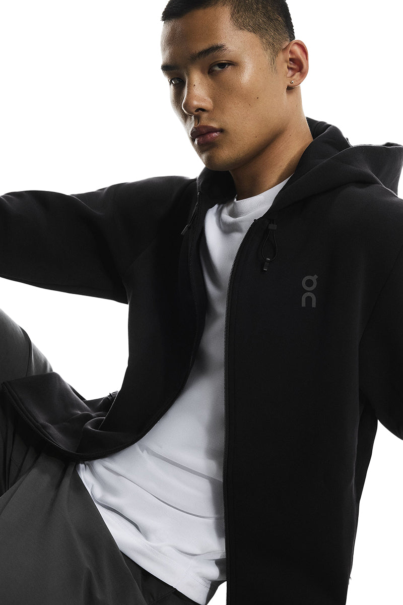 ON RUNNING JOGGING TOP FOCUS TECH ZIP HOODIE ZWART – Tip de Bruin