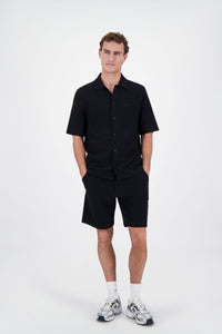 AIRFORCE SHIRT WOVEN SHORT SLEEVE SHIRT ZWART