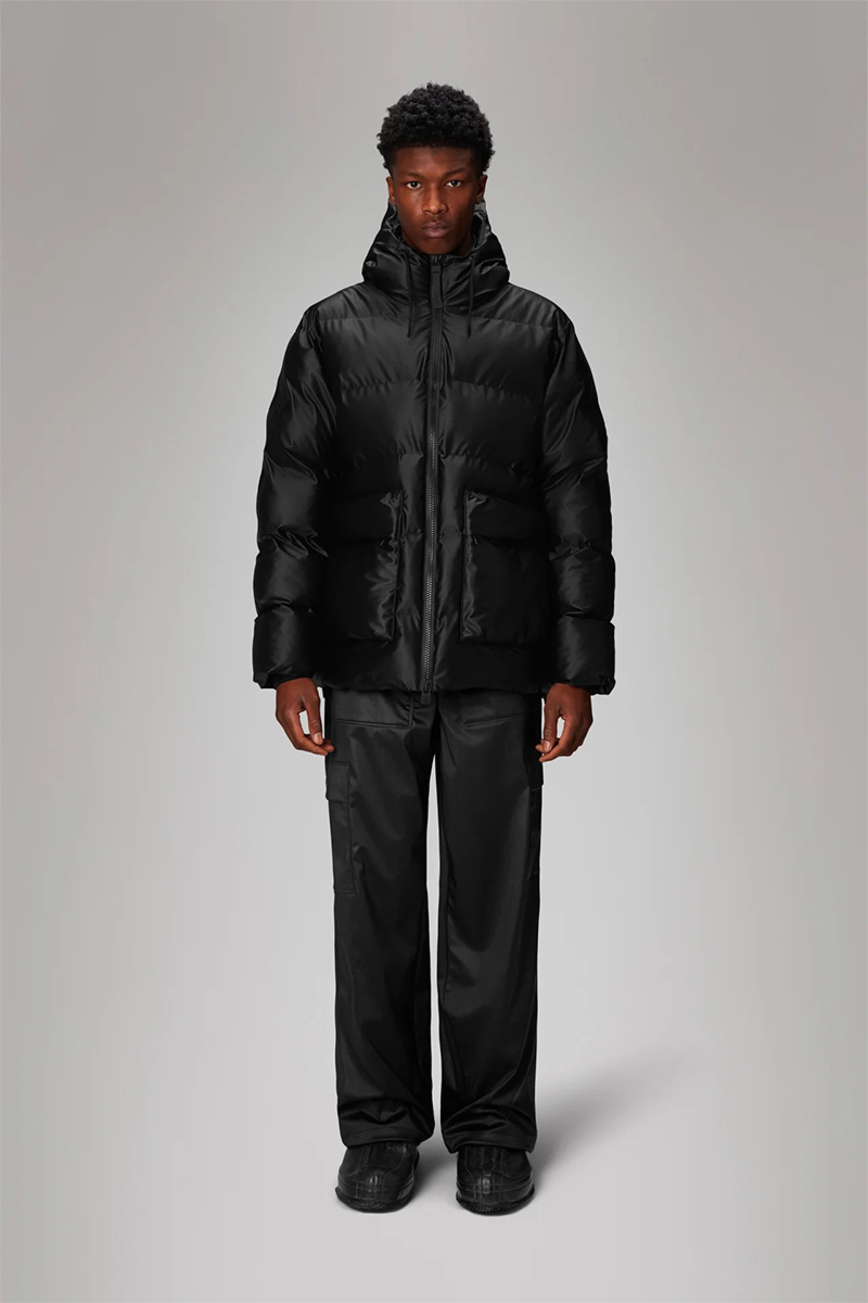 Rains Jas Alta Long Puffer Cargo Zwart