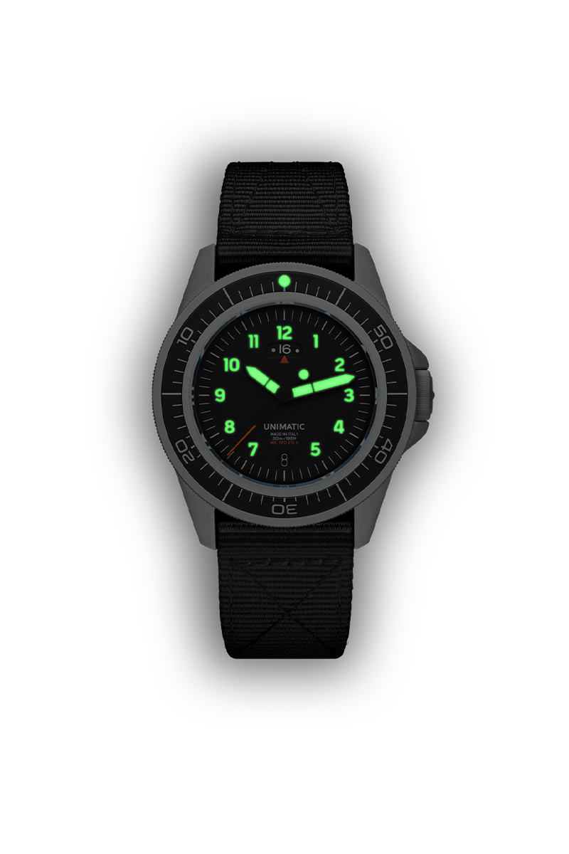 Unimatic Horloge Unimatic Ut1-gmt 40mm Case 41,5mm Bezel Sapphire Zwart