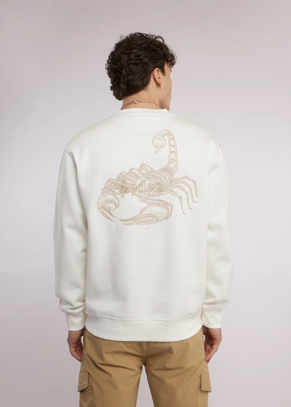 Aeden Sweater Scorpion Off White