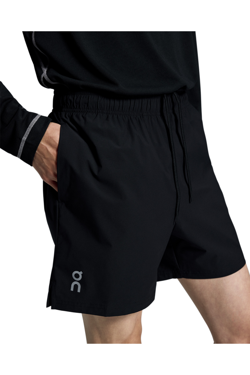 On Running Short 5 Inch Core Shorts Zwart