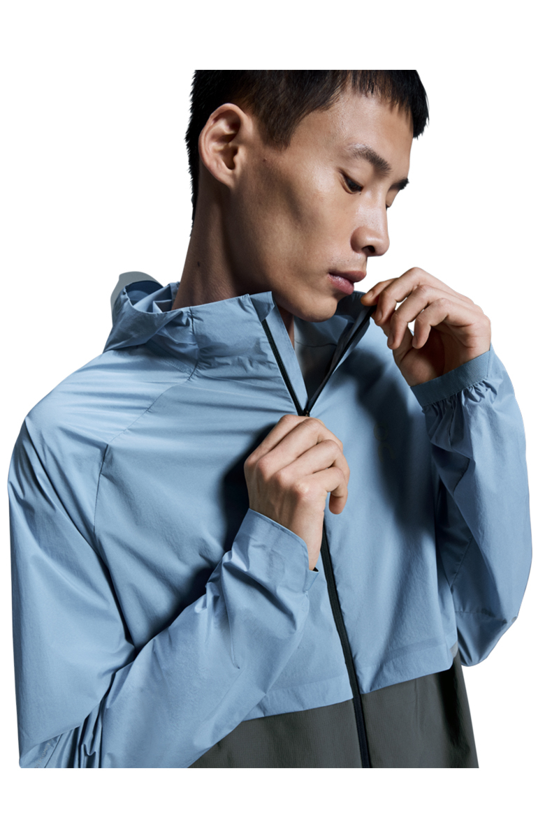 On Running Jas Core Jacket L-blauw