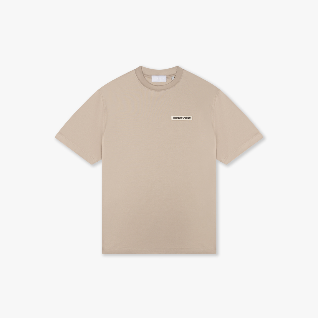 Croyez T-shirt Croyez Étiquette T-shirt Beige