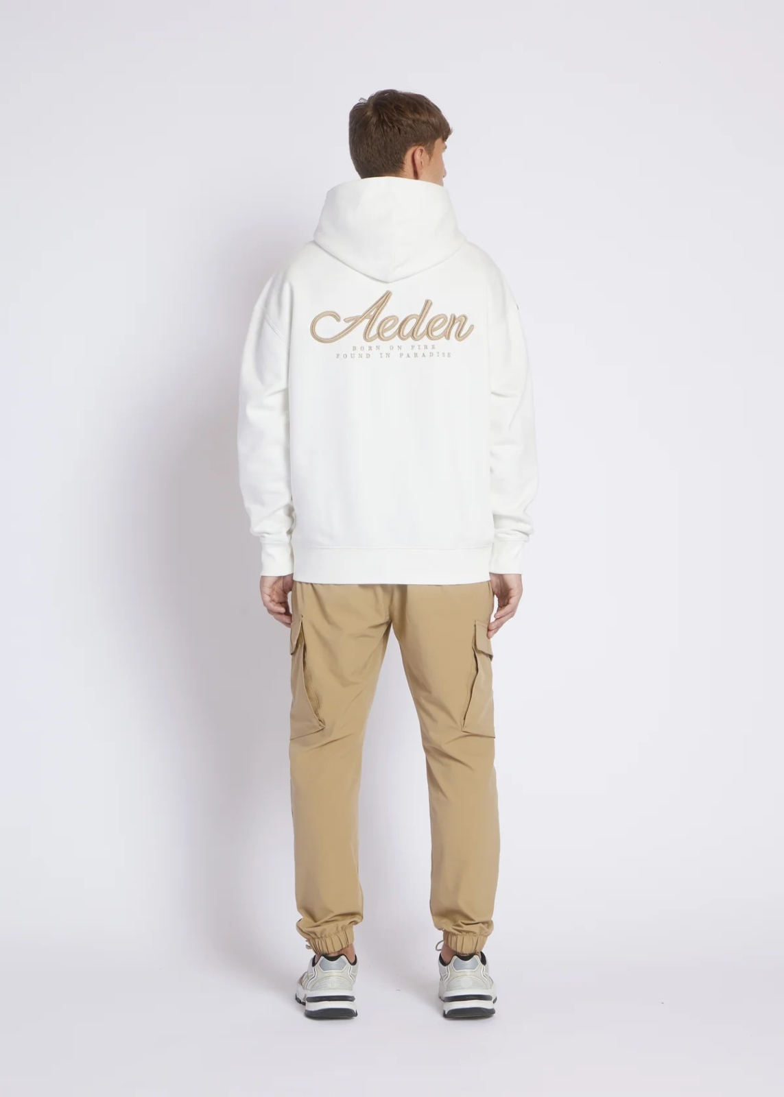 Aeden Sweater Berry Hoodie Off White